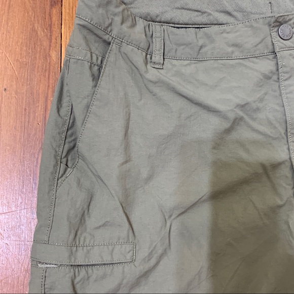 THE NORTH FACE men’s shorts size 36 military green - Picture 3 of 7